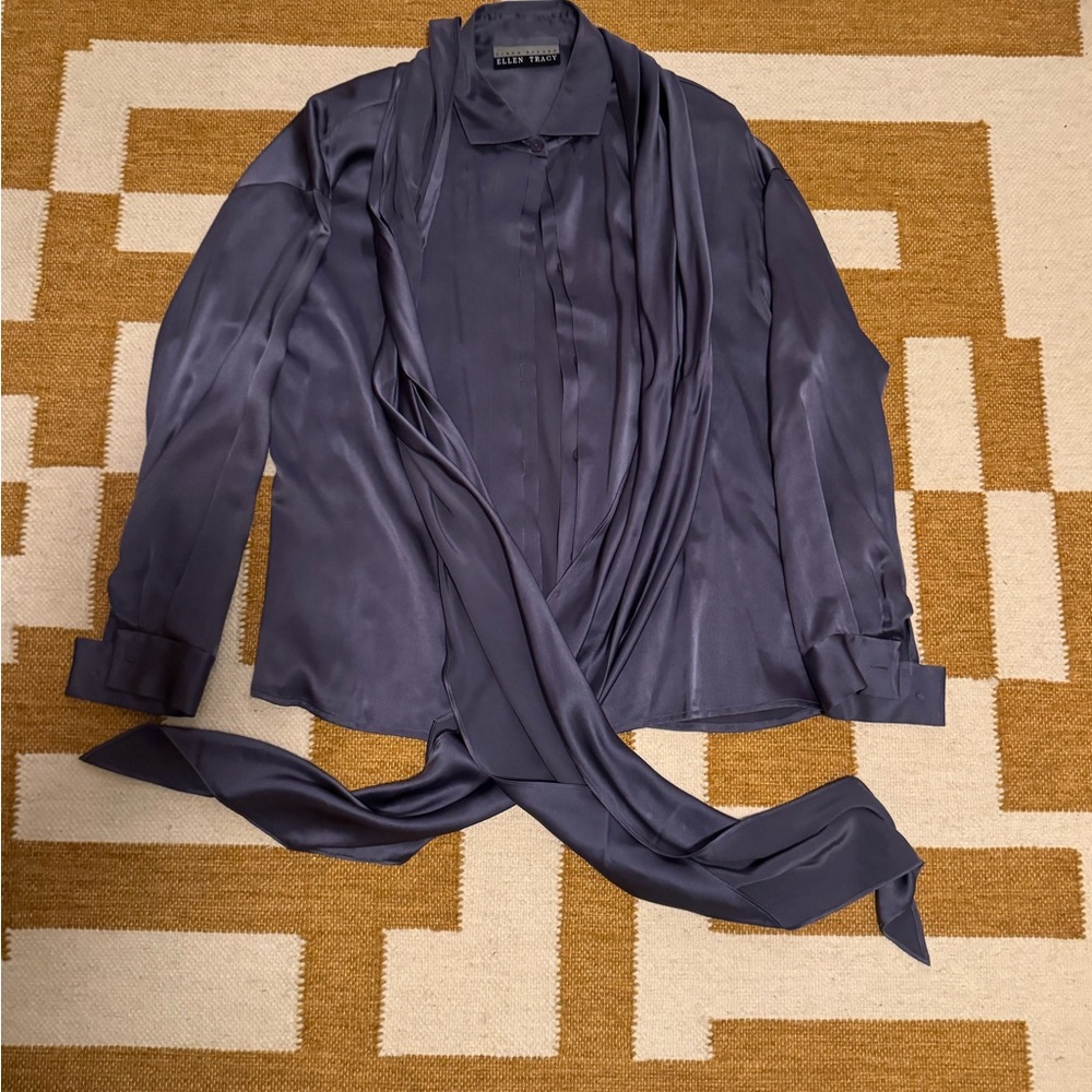 Ellen Tracy silk Blouse with Button Detail
